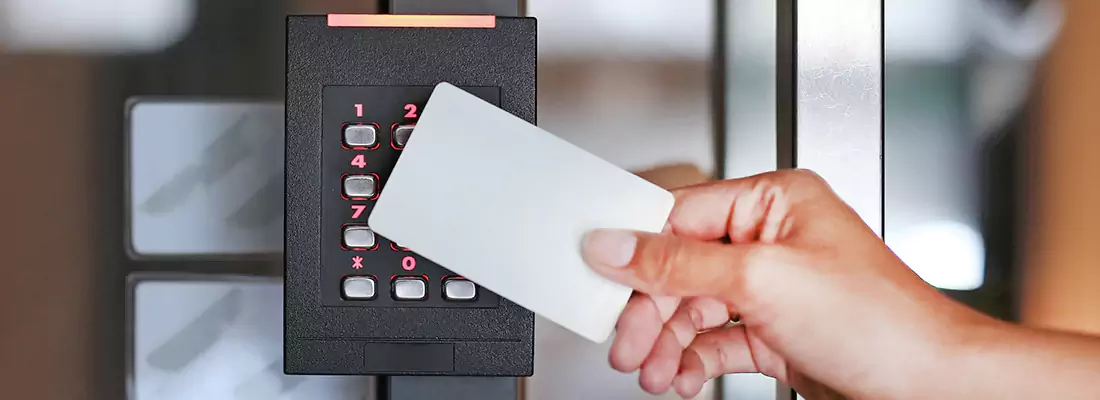 Benefits of Card Lock Readers for Properties in Tampa, FL